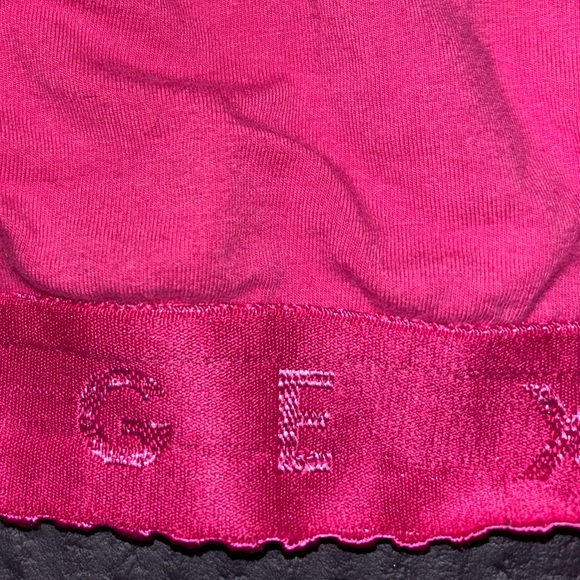 Savage X Fenty Fuchsia Crop Top - Picture 3 of 3